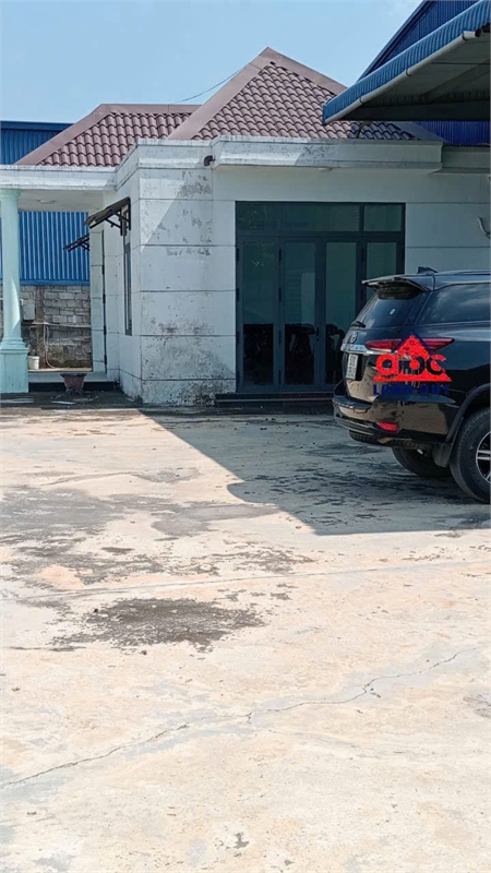  XT300 cho thuê nhà xưởng sản xuất ổn định, khung thép tiền chế, giao xưởng liền 