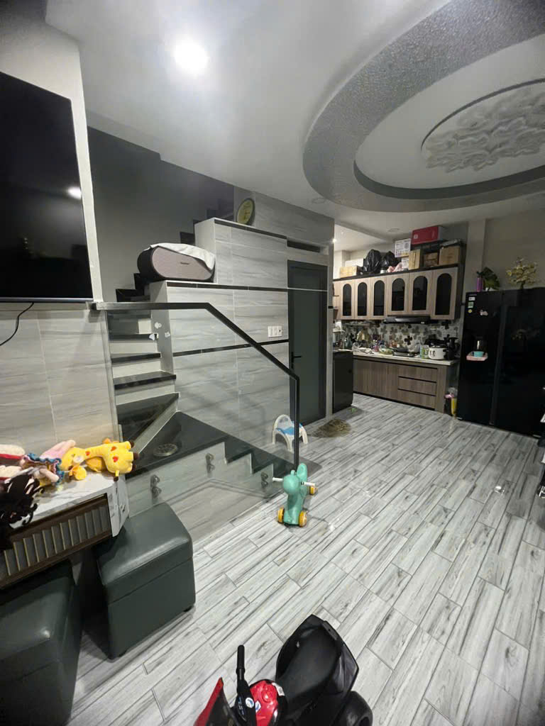  Bán nhà Hậu Giang, Q.6: 55m2, 2 tầng, 3PN, SH, giá 4.5 tỷ. 