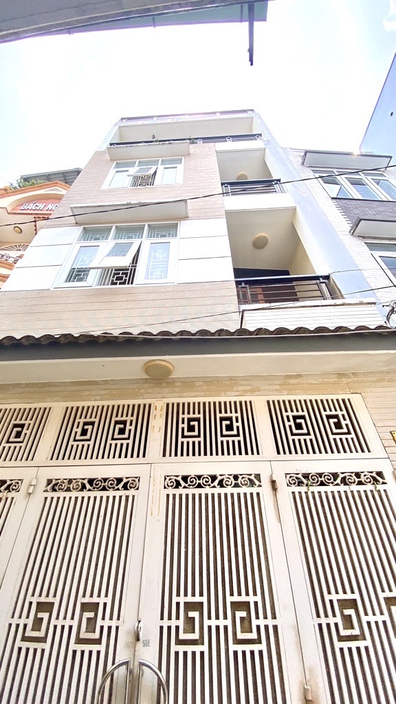  Bán Nhà riêng Trung tâm Quận 10 - 58m2, Ngang 5 nở hậu 6.3 - 4 tầng chỉ hơn 9 tỷ 