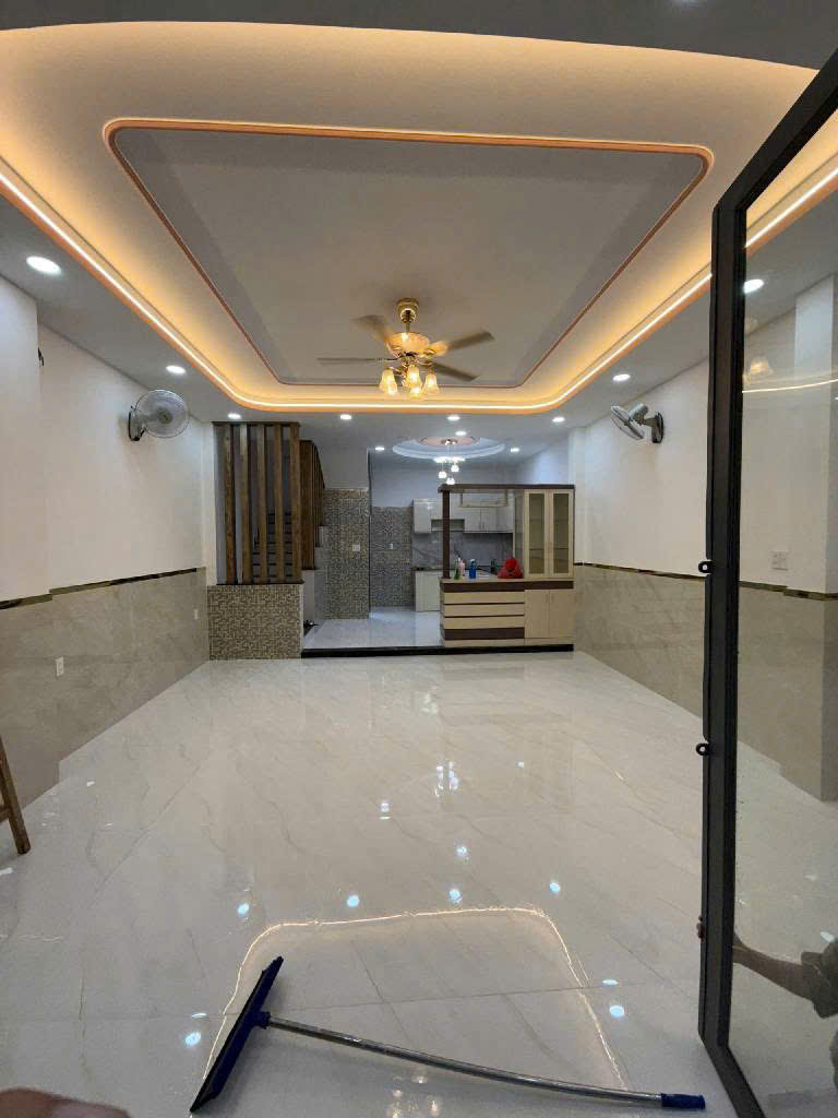  Bán nhà NGÕ 5.5x10m, 3 tầng, 4PN, đường Liên khu 10-11, Bình Tân. SH, 5.5 tỷ. 