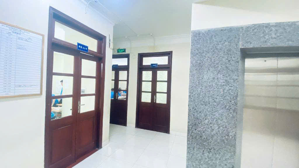 DƯ DỤ THANH OAI 268M CHỈ HƠN 24 TỶ - TÒA NHÀ 5 TẦNG - THANG MÁY - DÒNG TIỀN CAO - ĐANG CHO THUÊ -Ô TÔ TRÁNH 