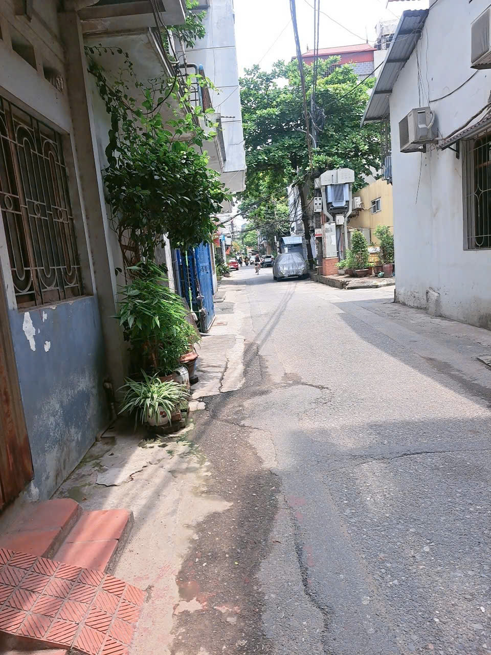  ???? BÁN NHÀ GẦN Ô TÔ TRÁNH – SÁT KĐT VIỆT HƯNG – GIÁ MỀM CHO NHÀ ĐẦU TƯ ????
???? Ngô Gia Tự  30m²  MT 4m  5.1 Tỷ – Long Biên 