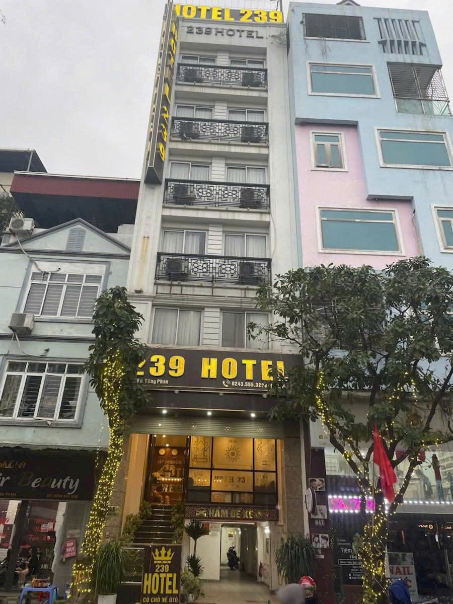  SIÊU PHẨM BNB MẶT PHỐ VŨ TÔNG PHAN  DÒNG TIỀN CỰC LỚN 
VỈA HÈ CỰC RỘNG SỔ CỰC VUÔNG.PHÁP LÝ CỰC ĐẸP 