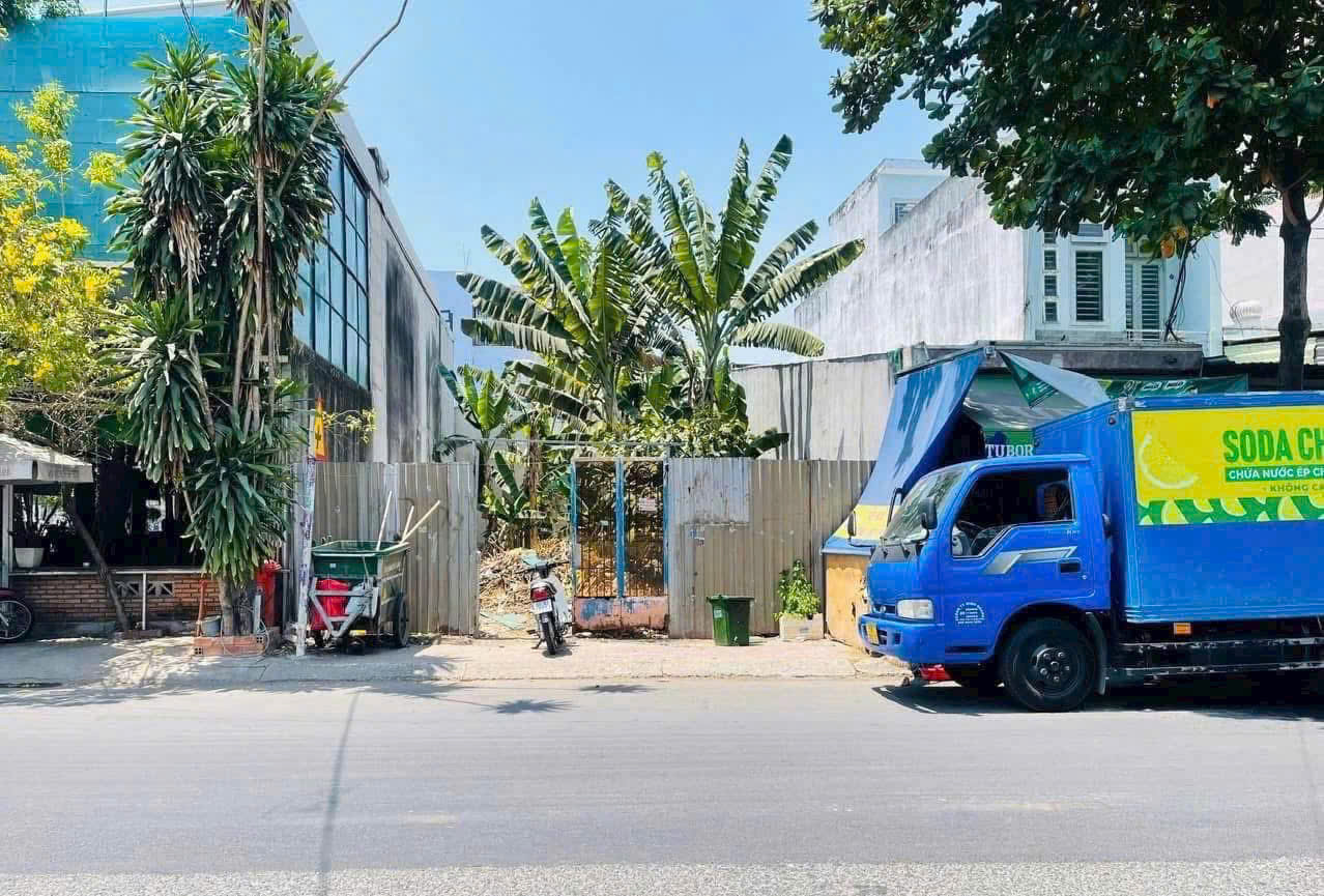  MẶT TIỀN NHỰA 10M – NHÀ NGANG 8M – GIÁ CHỈ 8,2 TỶ – THỚI TAM THÔN, HÓC MÔN 