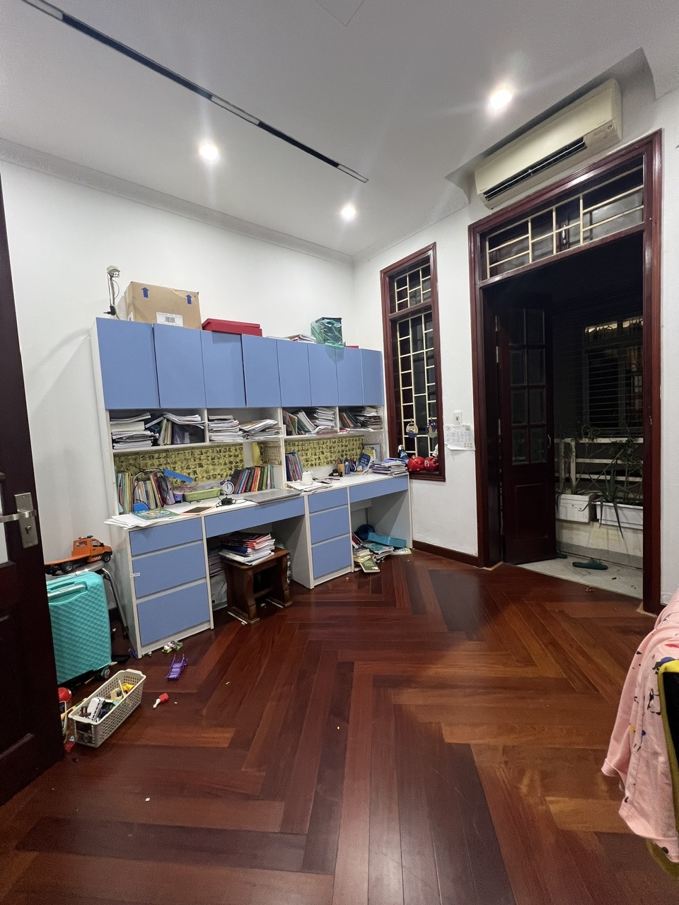  Bán Nhà Phố Nguyễn Quý Đức – 5 Tầng Tự Xây – 2 Mặt Thoáng – Gia Chủ Tự Xây 