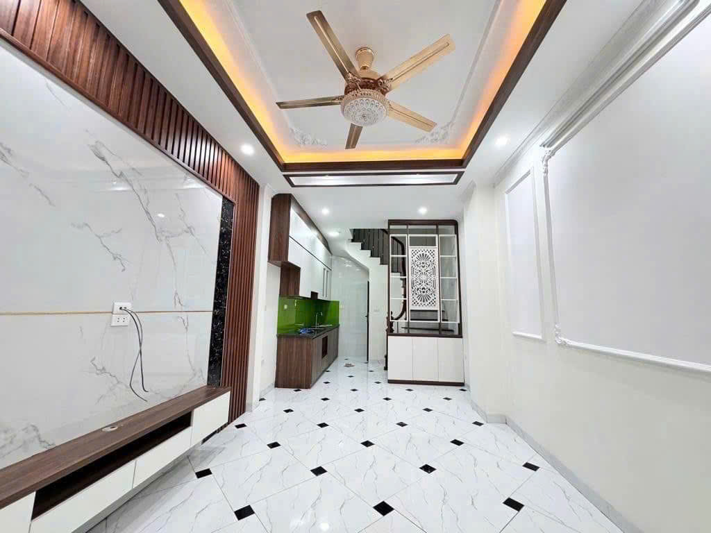  NHÀ ĐẸP NGÕ 38 XUÂN LA – 63M² x 5 TẦNG – Ô TÔ ĐỖ CỬA - 12,5 TỶ 