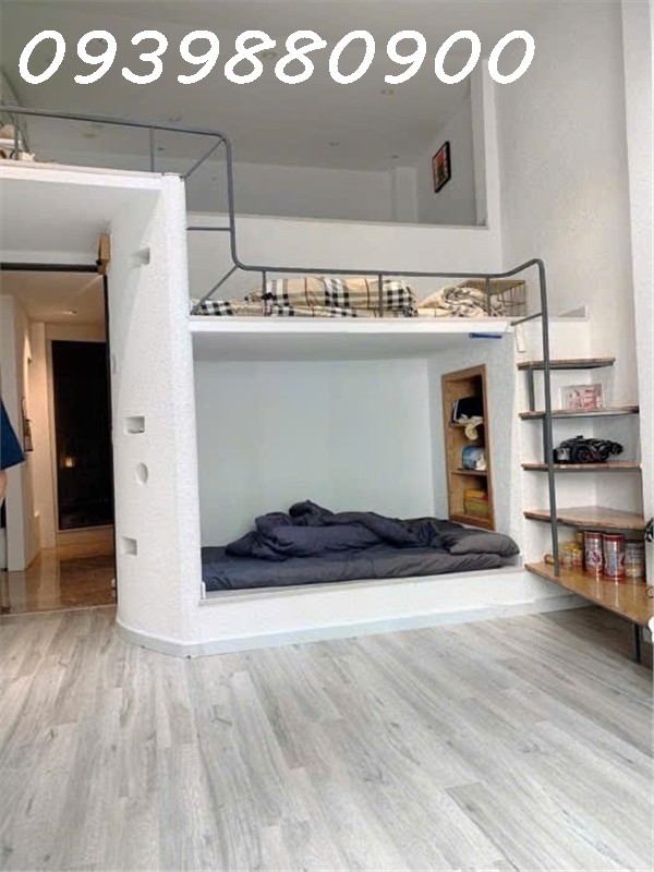  1 căn ra MT Huỳnh Văn Bánh - 116m2 - 17,4Tỷ TL. 