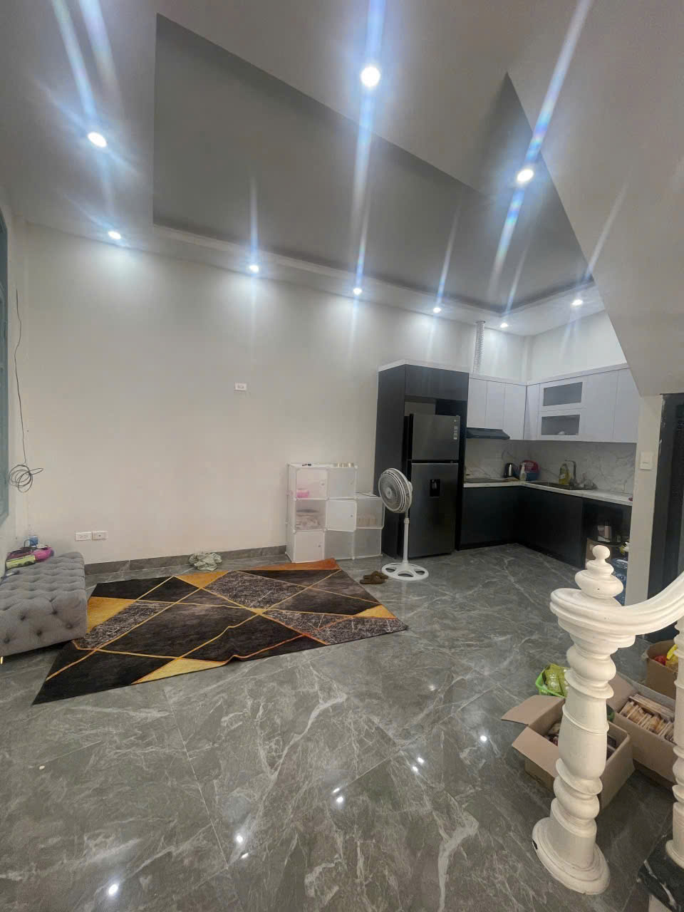  ???? BÁN NHÀ CĂN GÓC 2 MẶT THOÁNG – NGUYỄN VĂN CỪ -LONG BIÊN – 53M² – 5 TẦNG – 13.5 TỶ
???? Cách mặt phố Nguyễn Văn Cừ chỉ 50m – ngõ thông 3m, kinh doanh nhỏ tốt – gần cầu Chương Dương, sang phố cổ cực nhanh.

???? Diện tích 53m², mặt tiền 11m – căn gó 
