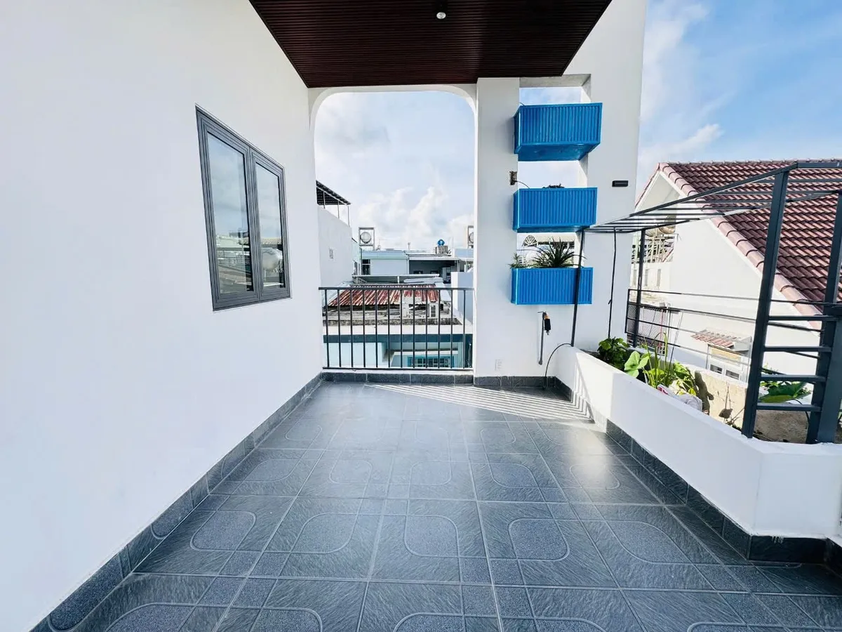  NÓNG HỔI VỪA THỔI VỪA XEM: Nhà Mới Xây Full Nội Thất Tại K78 Tôn Đức thắng 