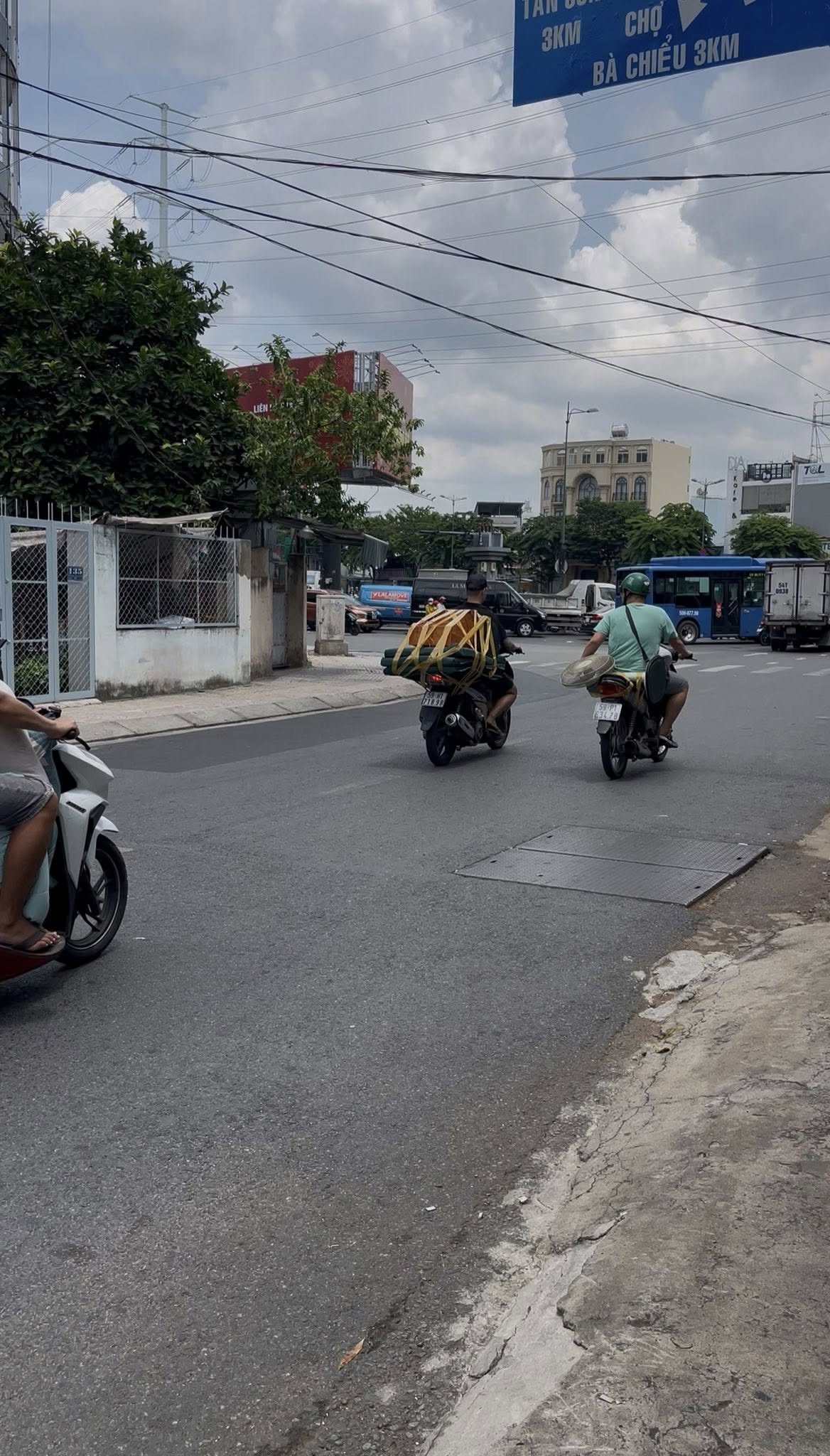  MẶT TIỀN KINH DOANH GÓC VÀNG PHẠM VĂN ĐỒNG 