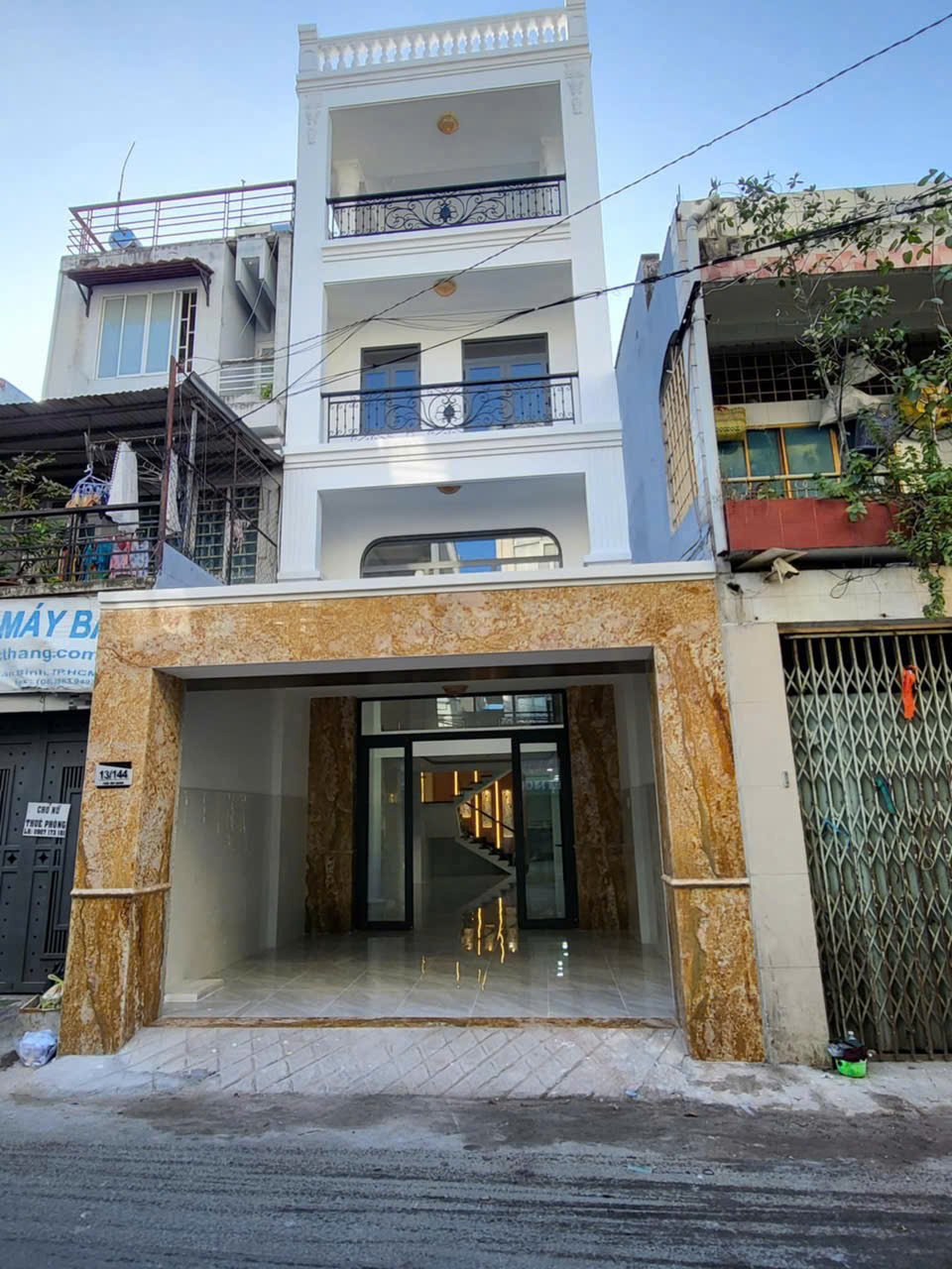  Bán Nhà Hẻm Xe Hơi 13/144 Trần Văn Hoàng, phường 09, Quận Tân Bình 