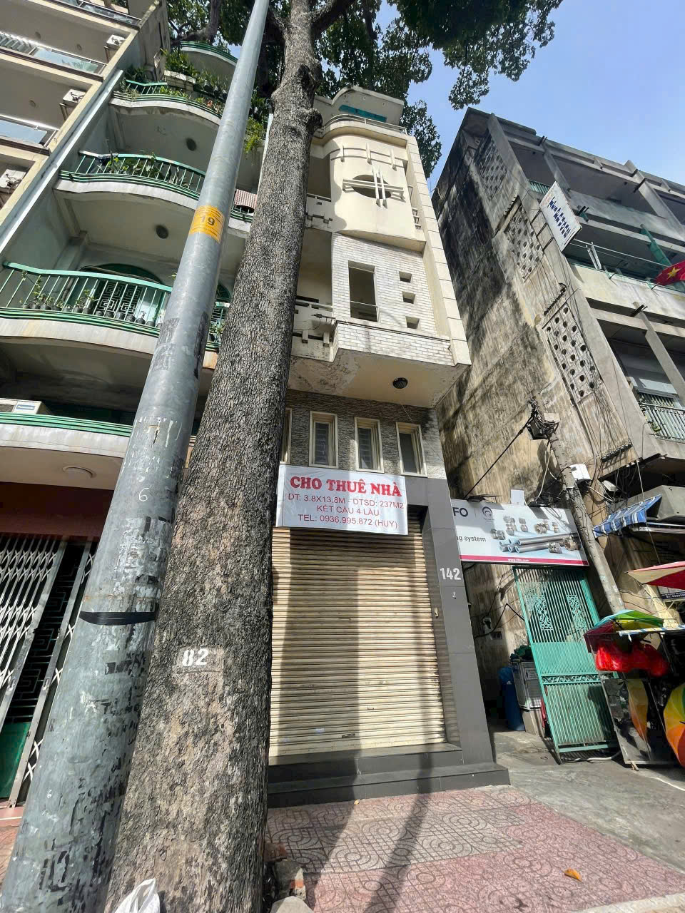  Chính Chủ Bán Mặt Tiền Nguyễn Tri Phương, P.9, Q.5. DT: (3.7 x 13.8), Giá Chỉ 25 Tỷ, Liên Hệ: O911.16O.692 