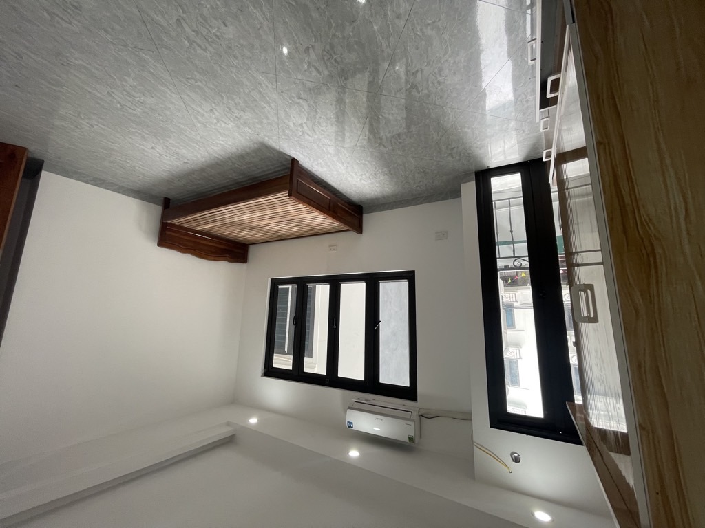 Nhà Lê Quang Đạo, lô góc, dân xây 40m2, 5 tầng chỉ 7 tỷ 