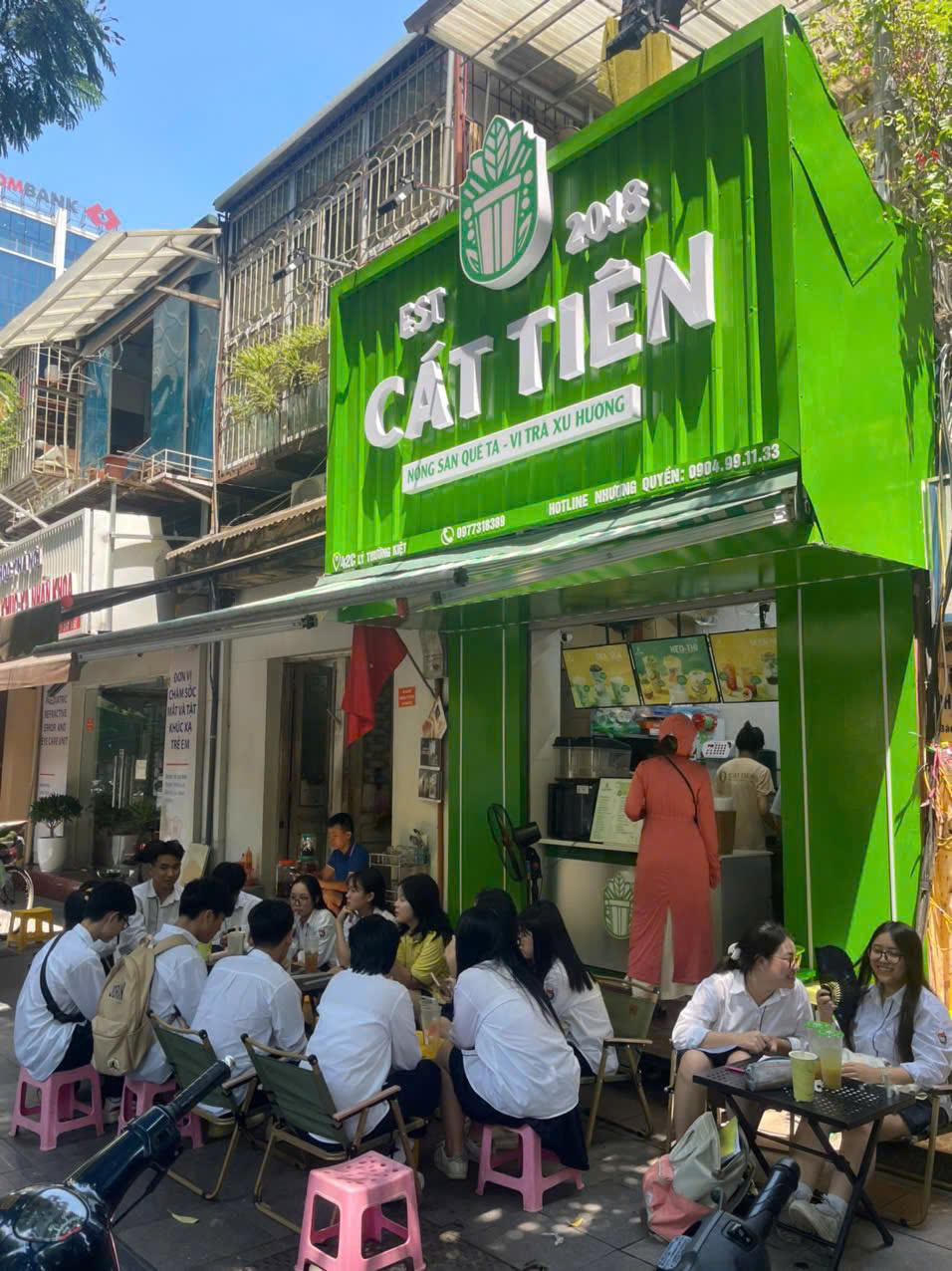 SANG NHƯỢNG QUÁN NƯỚC – PHỐ HOT NHẤT HOÀN KIẾM 