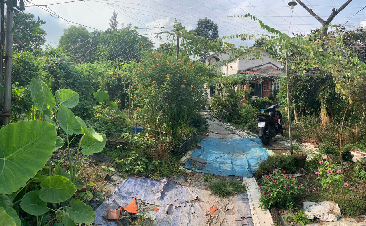  Bán đất thổ cư Q.9, Long Bình, hẻm 2.5m Mạc Hiển Tích. DT: 936m2, giá 9.8 tỷ, sổ đỏ. LH: 0902658927 