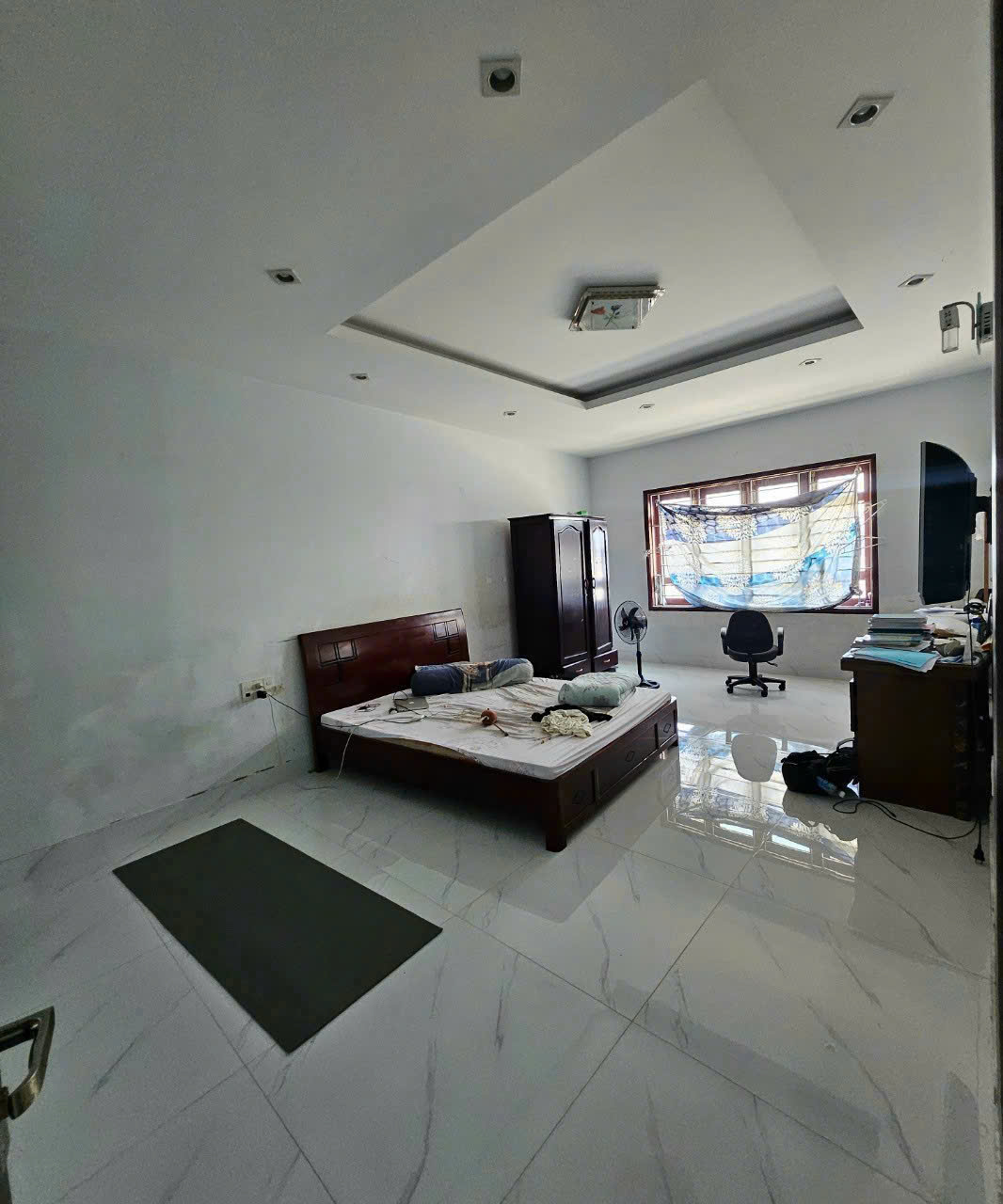  Bán nhà mặt tiền đường Nguyễn Bỉnh Khiêm - Giá 28,5  tỷ 142m2 bán 28,5 Tỷ e Trinh 