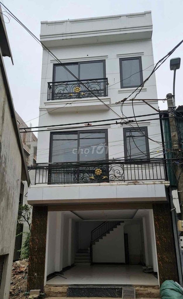  Chuyển hướng kinh doanh mình cần bán gấp nhà ở kết hợp kinh doanh. 
