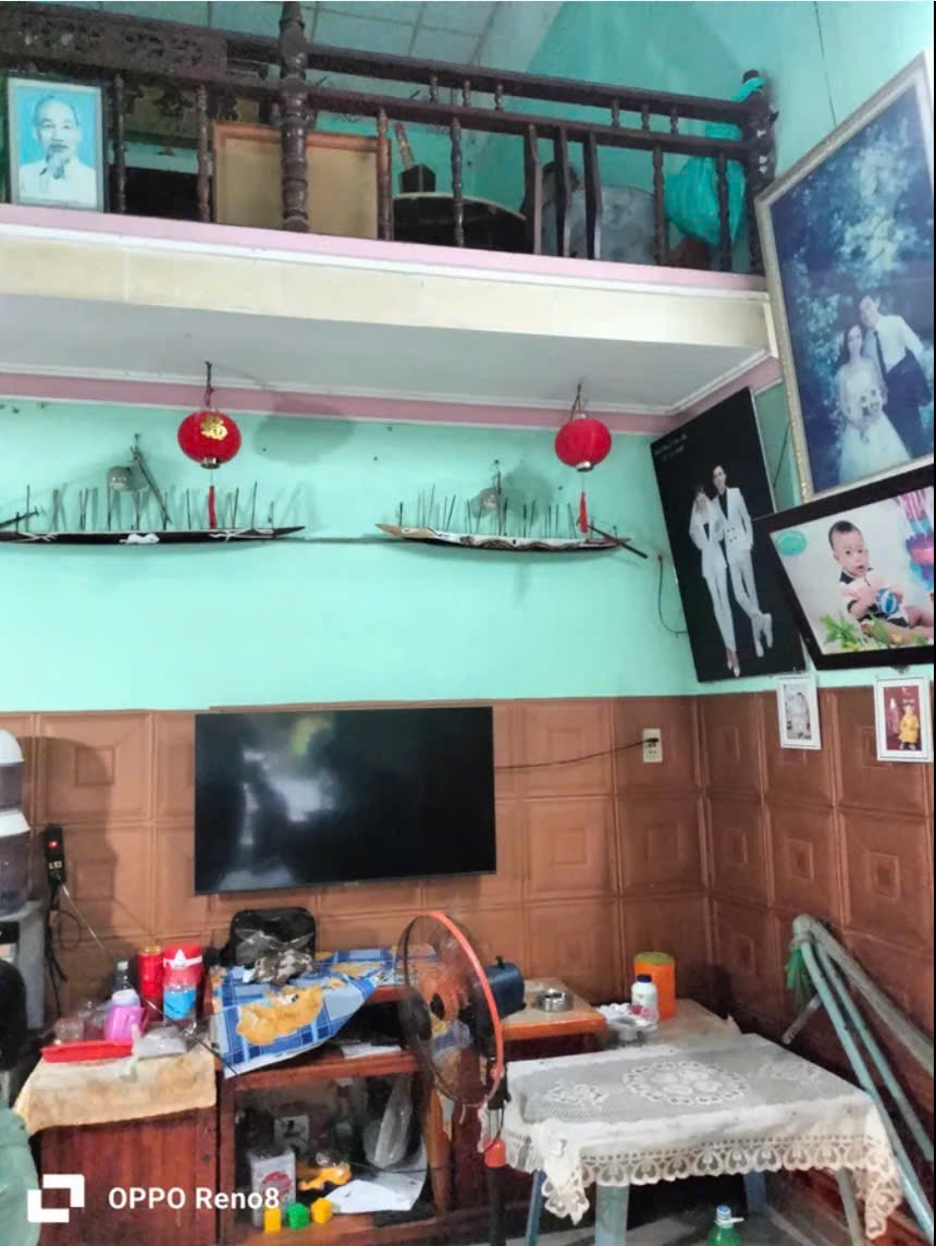  Nhà cấp 4 mặt tiền đường Nại Nghĩa 3 . DT:51m . Ngang hơn 5m 
