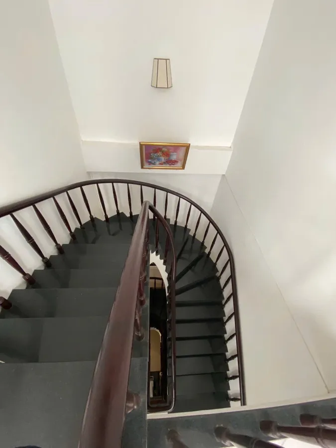  CHỦ GỬI BÁN GẤP – NHÀ 3 TẦNG KẸP KIỆT Ô TÔ 6M – GẦN BIỂN NGUYỄN TẤT THÀNH 