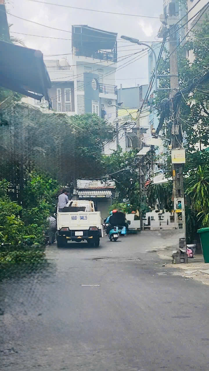  Q10 – HẺM OTO TRÁNH  – TÔ HIẾN THÀNH – KHU KD SẦM UẤT – 4 TẦNG – 10 TỶ X.







.


















































































 