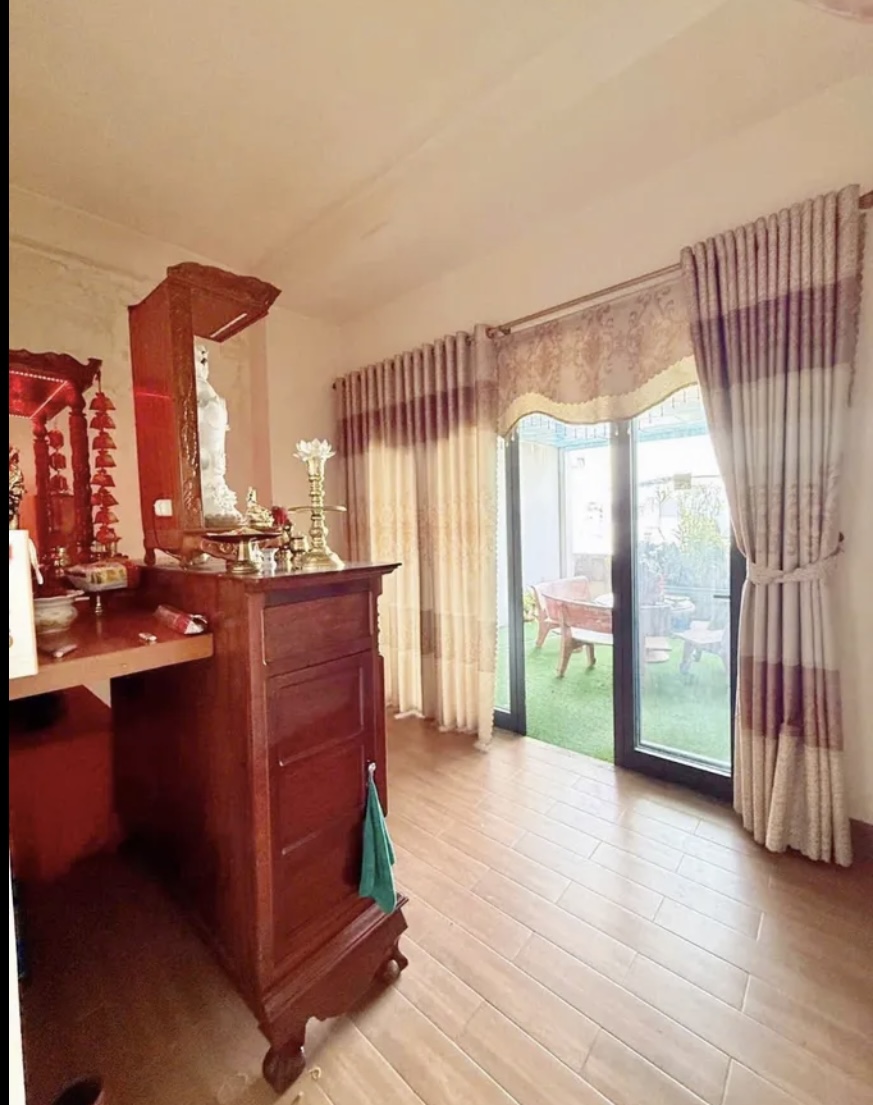  Nhà 3 tầng kiệt Hoàng Diệu . DT:50m , ngang 4n 