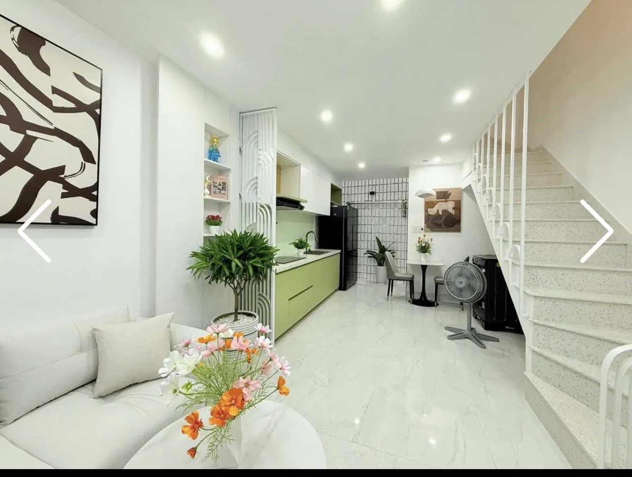  Nhà 2 tầng kiệt Hải Phòng . DT:32m . Ngang 3m8 