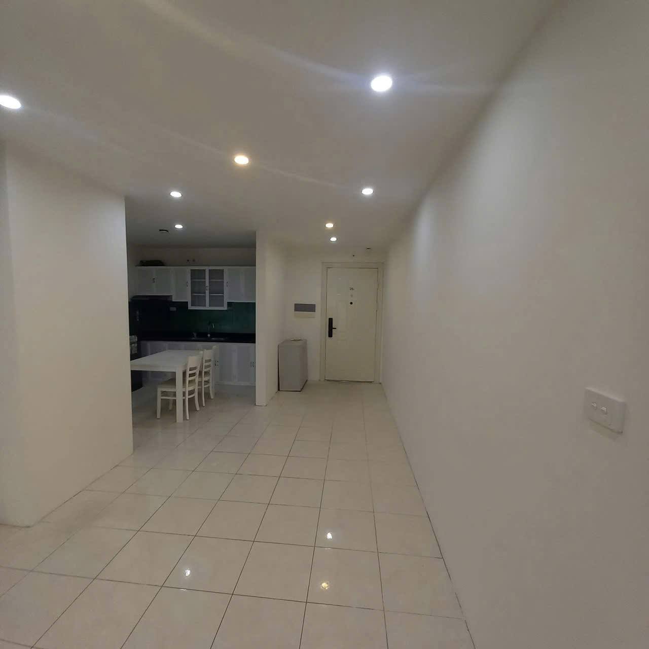  Cho thuê căn hộ chung cư FLC Lê Đức Thọ, 125m2, 3 ngủ, 2 vệ sinh, 13 Triệu Full đồ 