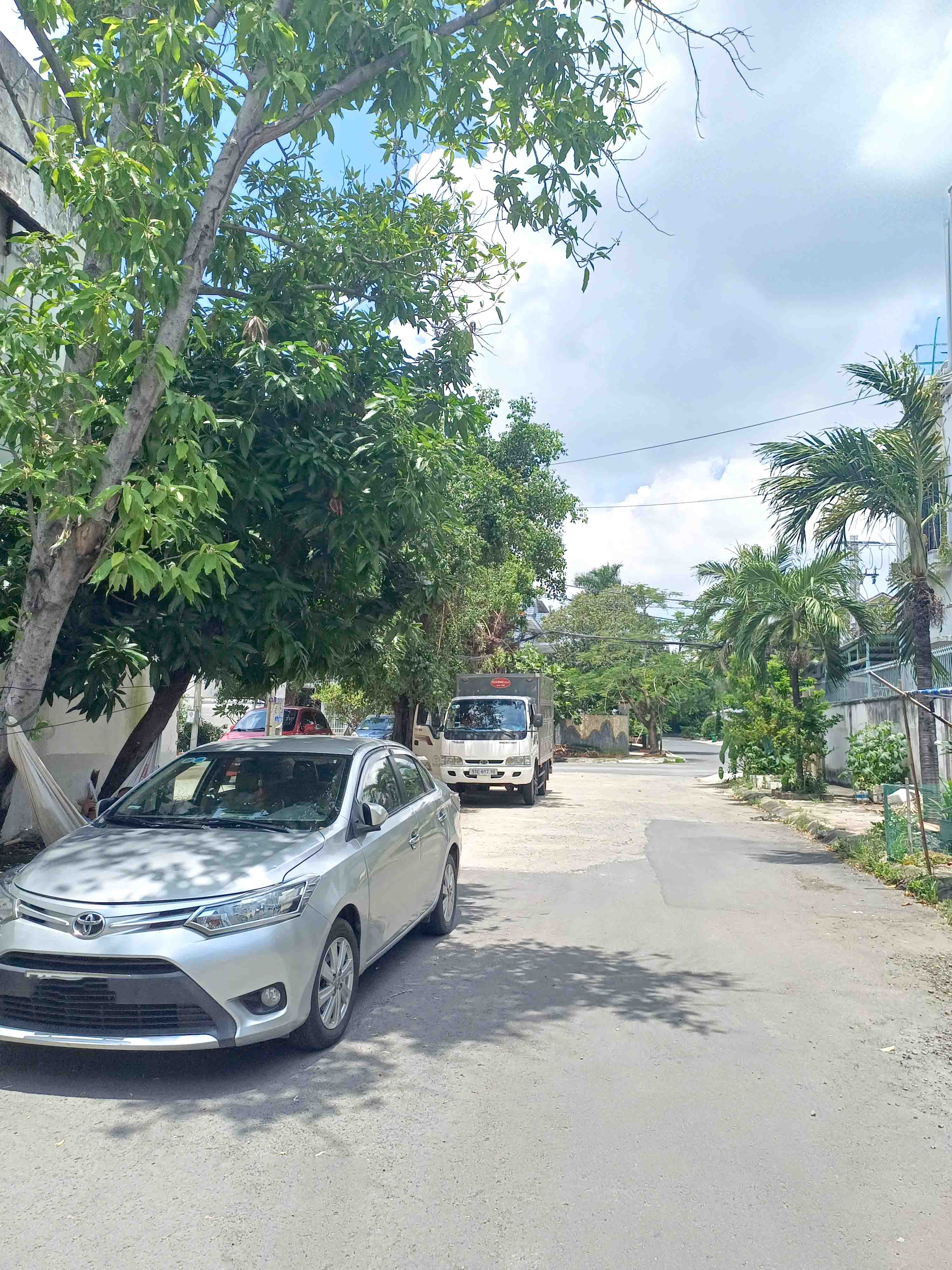  Đất thổ cư đẹp 185m² khu vip Bên Sông Hiệp Bình Chánh – 2 mặt tiền hẻm 15m – giá đầu tư chỉ 18 tỷ, gần Phạm Văn Đồng 