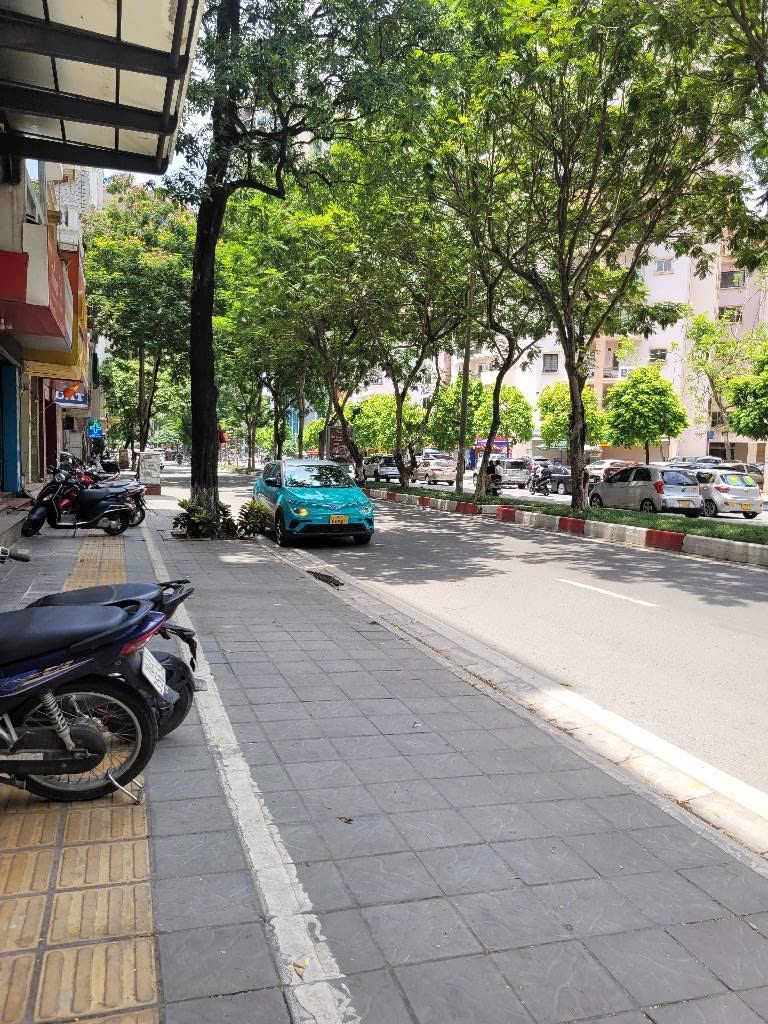  TRUNG TÂM CẦU GIẤY_NGUYỄN PHONG SẮC _TRẦN ĐĂNG NINH 100M 10 TẦNG THAN MÁY, VỈA HÈ 8 M.CHÀO;88 TỶ 
