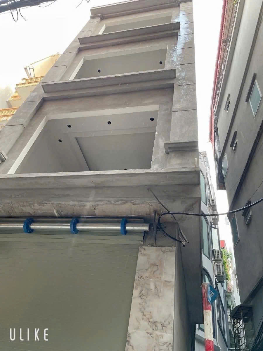  BÁN NHÀ CỰC HIẾM THANH XUÂN – LÔ GÓC – THANG MÁY – Ô TÔ TRÁNH – SÁT HỒ ĐẦM HỒNG 