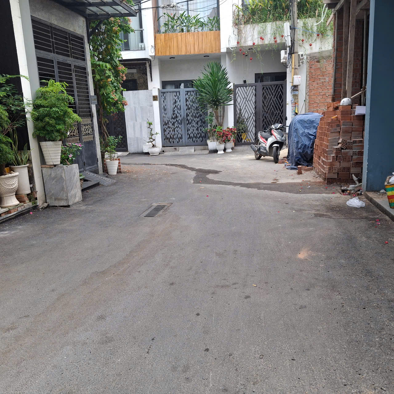  LÔ ĐẤT VÀNG ĐƯỜNG PHẠM VĂN ĐỒNG, THÍCH HỢP XÂY KHÁCH SẠN, CĂN HỘ, BIỆT THỰ … 