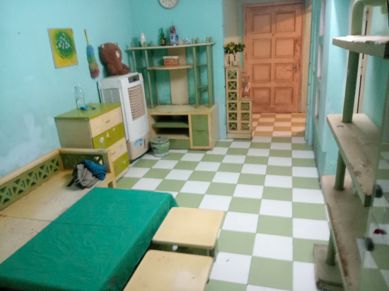  Chính chủ cho thuê căn hộ tập thể tầng 4, Khu Tập thể Nghĩa Đô, Cầu Giấy. 
