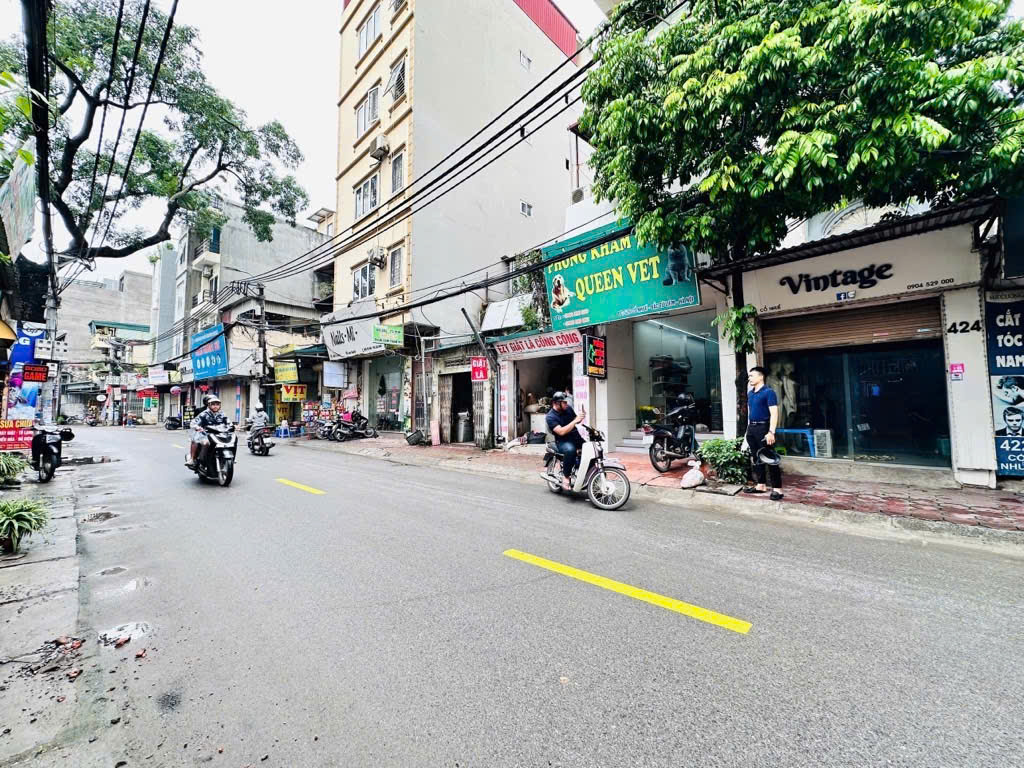 BÁN NHÀ MẶT PHỐ CÔ NHUÉ _ ĐANG KINH DOANH 60 M 4 TẦNG .SỔ ĐỎ PHÂN LÔ ,.CHÀO:14,5 TỶ 