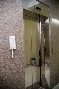  CHO THUÊ PHÒNG – GIÁ 4 TRIỆU/THÁNG TẠI MẶT TIỀN CÔ BẮC - PHÚ NHUẬN 