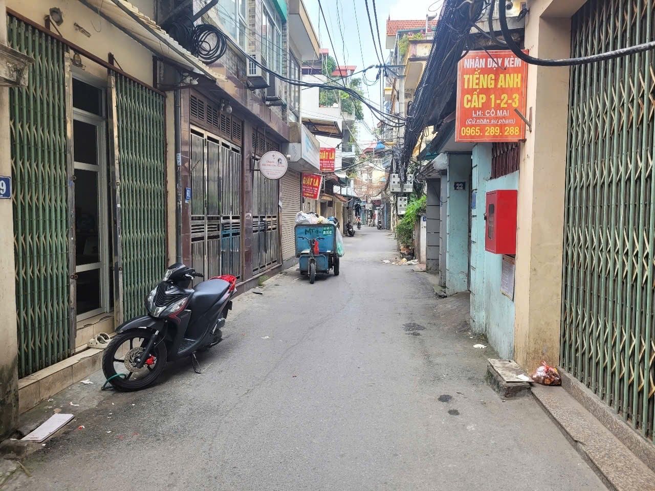  HIẾM  BÁN GẤP – ĐẤT VÀNG TRẦN PHÚ, VĂN QUÁN – MẶT TIỀN KHỦNG 6M.
 SỔ VUÔNG NHƯ TỜ A4 – NGÕ THÔNG SIÊU ĐẸP 92 MÉT 19 TỶ 