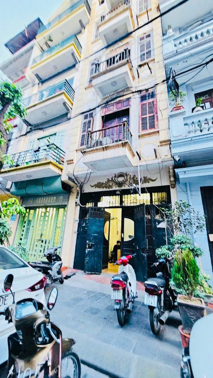  KHU VIP CỰC VIP NẰM NGAY TRUNG TÂM ĐẦM TRẤU,LƯƠNG YÊN _
VIP! PHÂN LÔ VỈA HÈ Ô TÔ TRÁNH, Ô TÔ CHẠY VÒNG QUANH - KINH DOANH 