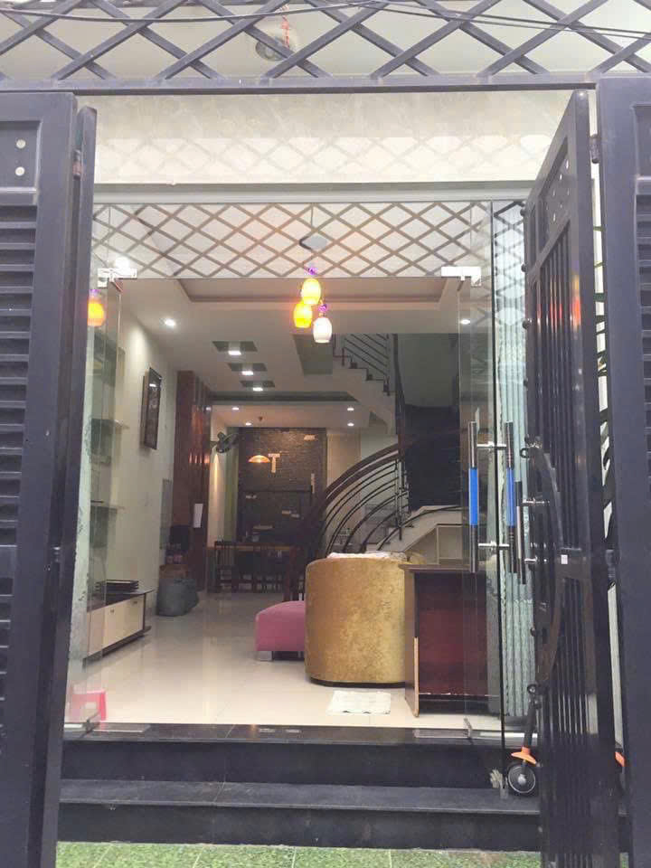  Nhà ngay HXH Nguyễn Hữu Dật, diện tích lớn full nội thất 