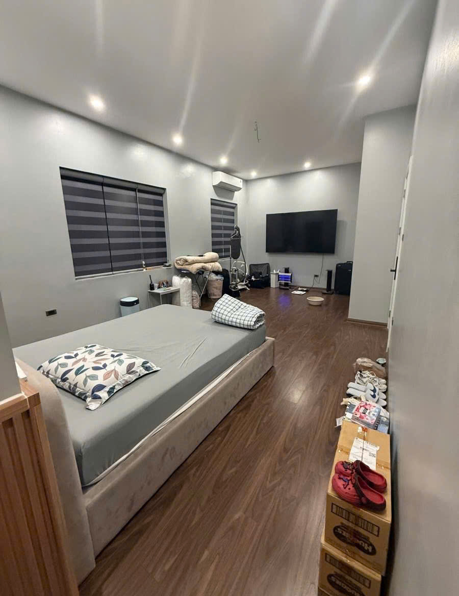  Bán nhà Tô Vĩnh Diện 90m 5 tầng cách phố 30m - Lô góc ở hoặc làm căn hộ cho thuê đẹp 