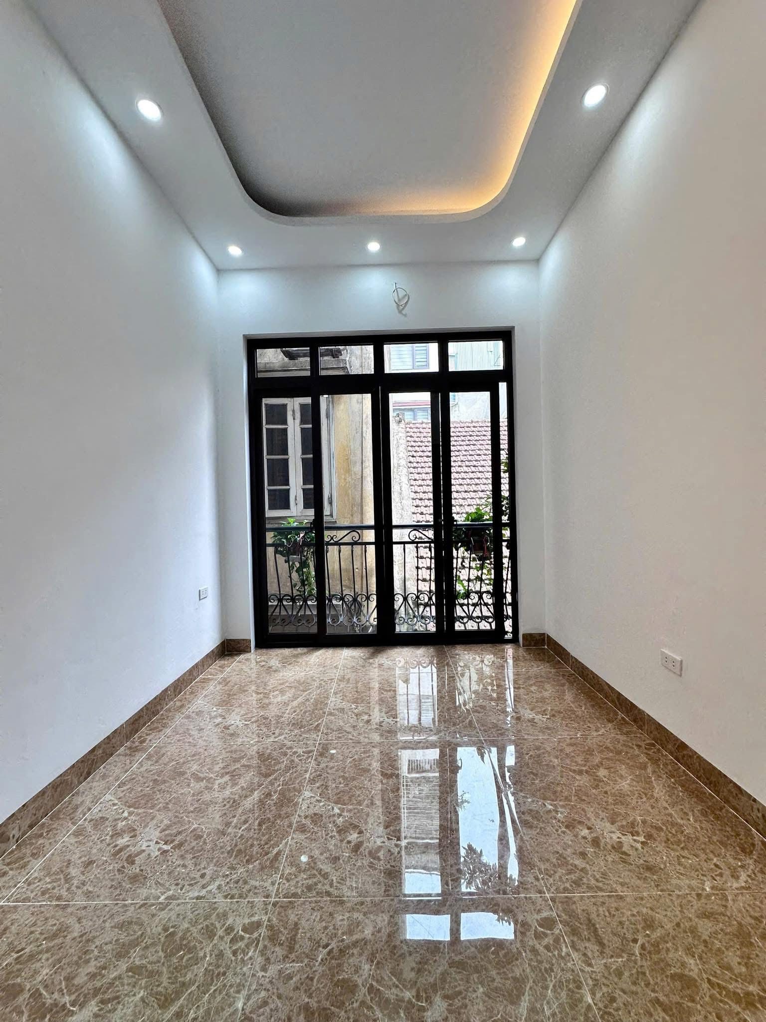  B.Á.N NHÀ YÊN PHỤ - 25M2 CHỈ 7,5 TỈ - NHÀ MỚI XÂY -MỘT BƯỚC RA PHỐ 