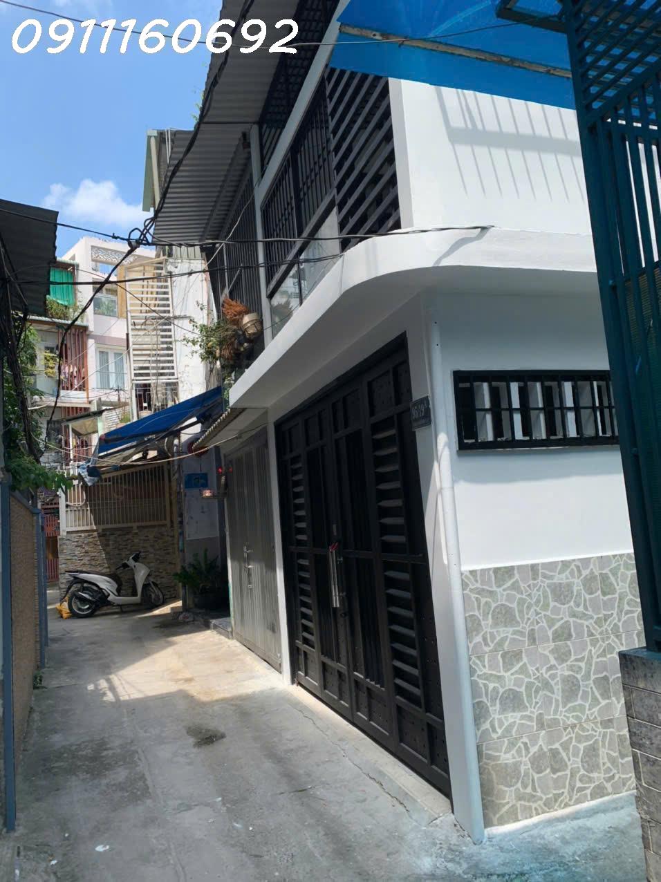  Chính Chủ Bán Hxh Số 4 Cư Xá Đô Thành, P:4, Q.3. Dt: (3.6 X 16m), Chỉ 7 Tỷ 2, Tell: O911.16O.692 