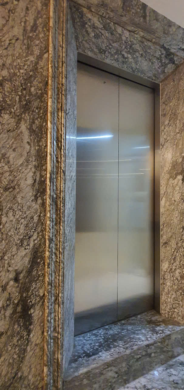  Mình chủ nhà cho thuê nhà mới, lô góc, Xã Đàn, 94m2x 4T vỉa hè 31 Tr 