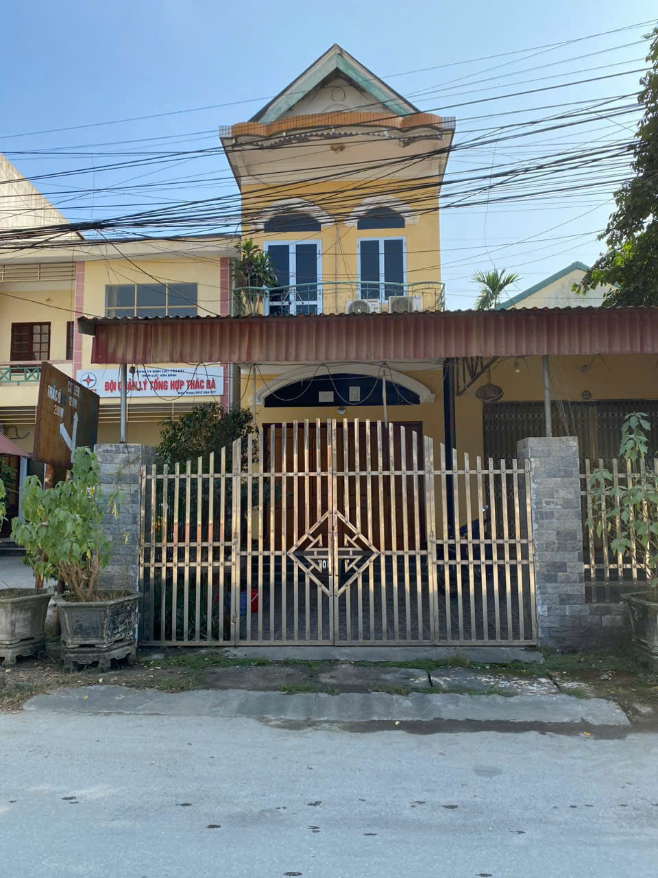  ĐẦU TƯ SINH LỜI 2 CĂN NHÀ  và ĐẤT MẶT ĐƯỜNG TRUNG TÂM THÁC BÀ MỚI - VỊ TRÍ ĐẸP 