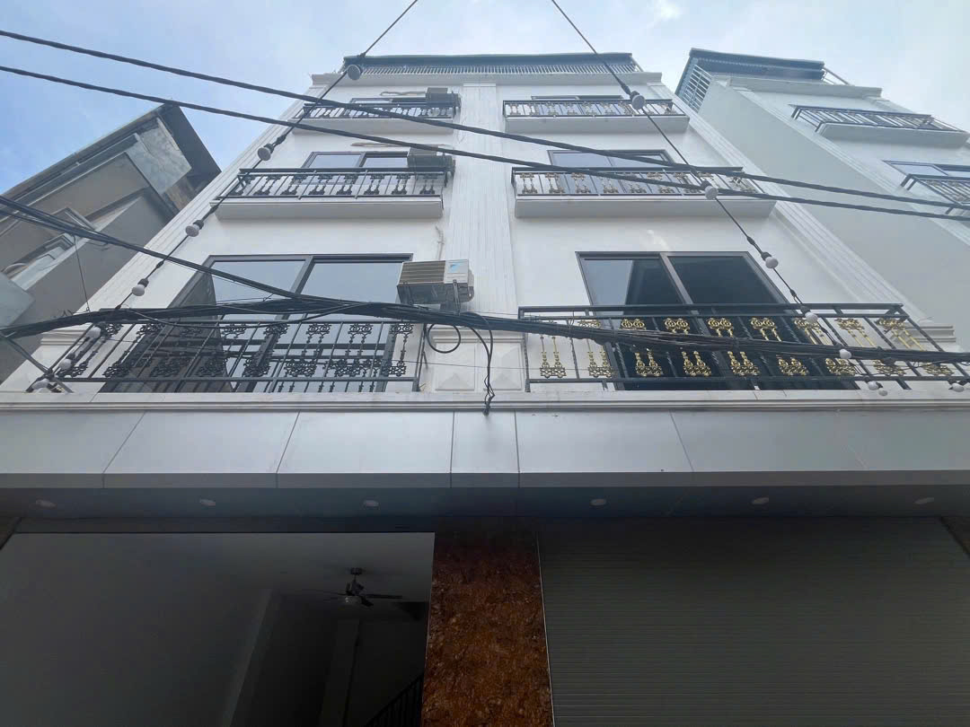  BÁN NHÀ MỚI XÂY- FULL NỘI THẤT TẠI  KIẾN HƯNG- HÀ ĐÔNG- HÀ NỘI 