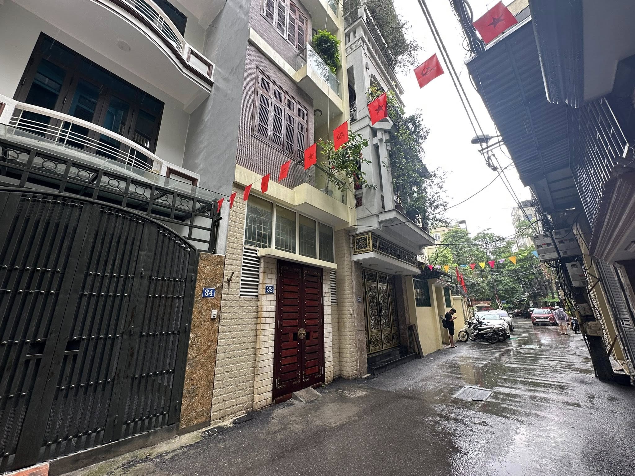  SIÊU HIẾM - Phân Lô Ô tô Tránh Ngõ 193 Trung Kính 53m/ 4 Tầng/ MT 3.8m 21 Tỷ (TL) 