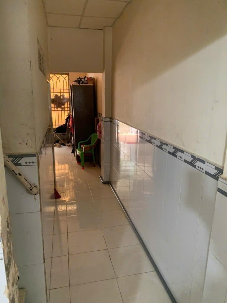  Bán nhà đẹp giá tốt giữ trung tâm Linh Đông Thủ Đức chỉ 3,3 tỷ. 