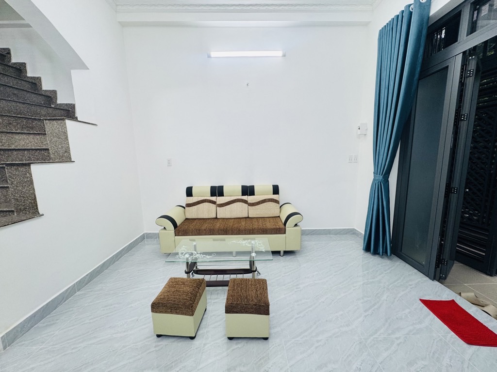  HIẾM - TÂN BÌNH - GẦN NHÀ GA T3, SÂN BAY TSN - 36M2 - 2 TẦNG - A4 - BA GÁC VIVU - GẦN MẶT TIỀN - TIỆN ÍCH NGẬP TRÀN - 4.x TỎI TL. 