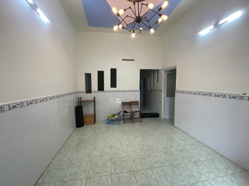  Bán nhà hẻm Đặng Văn Bi, Thủ Đức, 98m2, 2 tầng, 3PN, SH, 6.25  tỷ. LH: 0933125879 