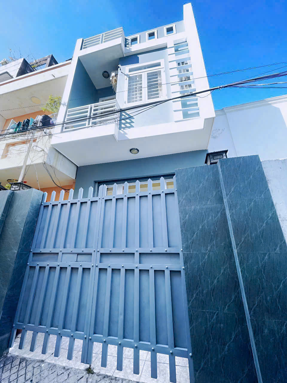  Bán nhà Thủ Đức 2 tầng, 70m2, đường Số 40 Linh Đông. SH, 2PN, 4.89  tỷ. LH: 0933125879 