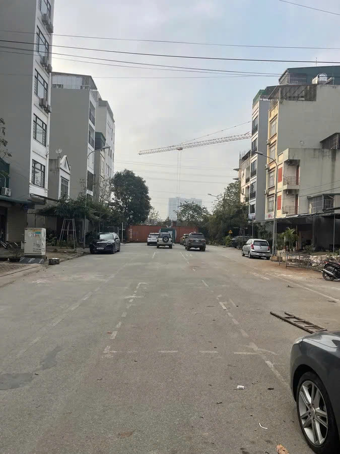  BÁN LIỀN KỀ DỌC BÚN 110M MT 8M, Ô TÔ, VỈA HÈ, KINH DOANH ĐỈNH 35 TỶ CÓ TL. 