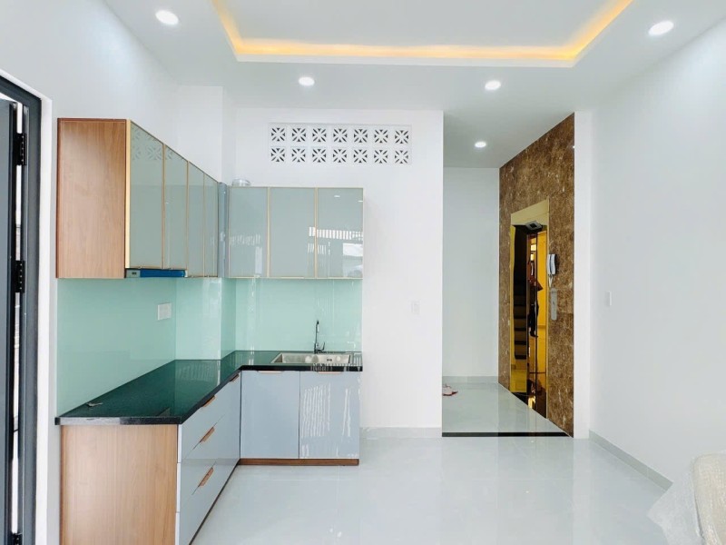  BÁN NHÀ PHÚ NHUẬN OTO VÀO NHÀ 50M2 4 TẦNG THANG MÁY NGANG 4M NỞ HẬU  KD HOÀNG DIỆU 8.89 TỶ 